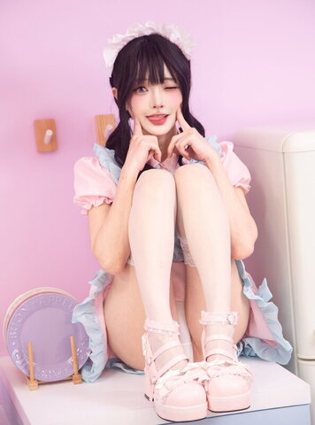 Denkakeke nude photo 1