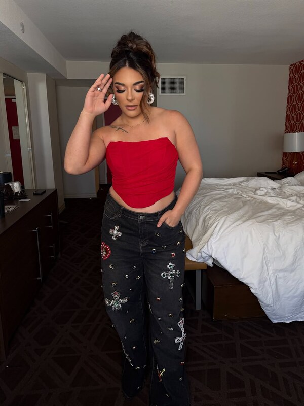 Deonna Purrazzo nude photo 2