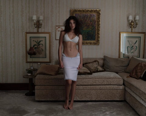 Deva Cassel nude photo 19