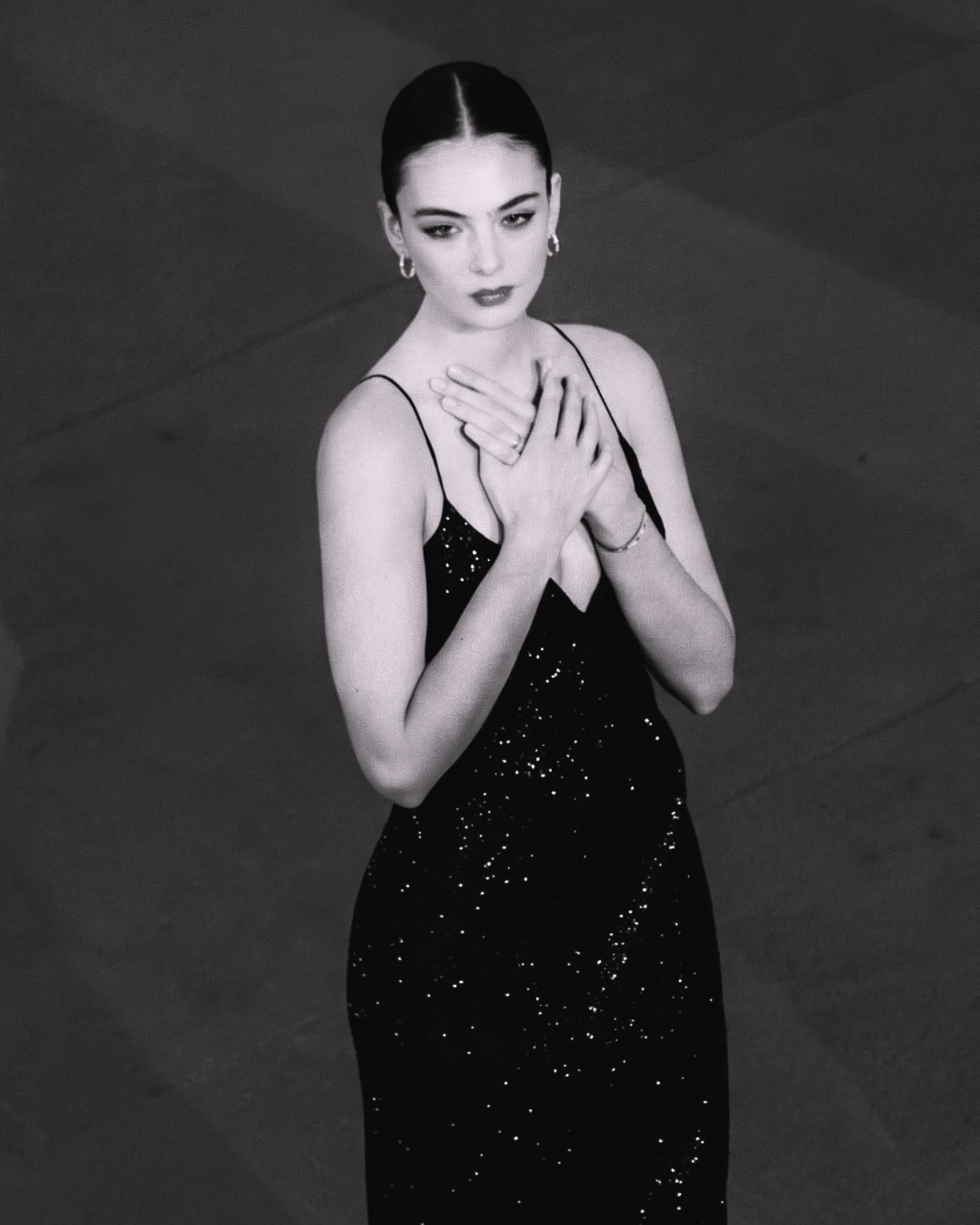 Deva Cassel nude photo 5