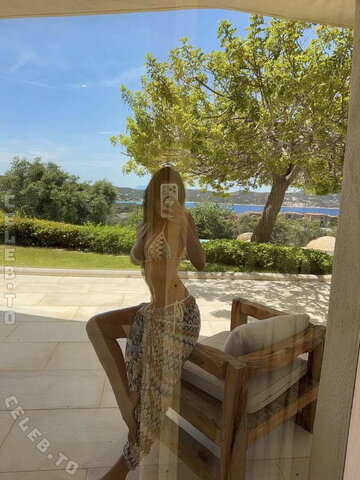 Devin Brugman nude photo 14