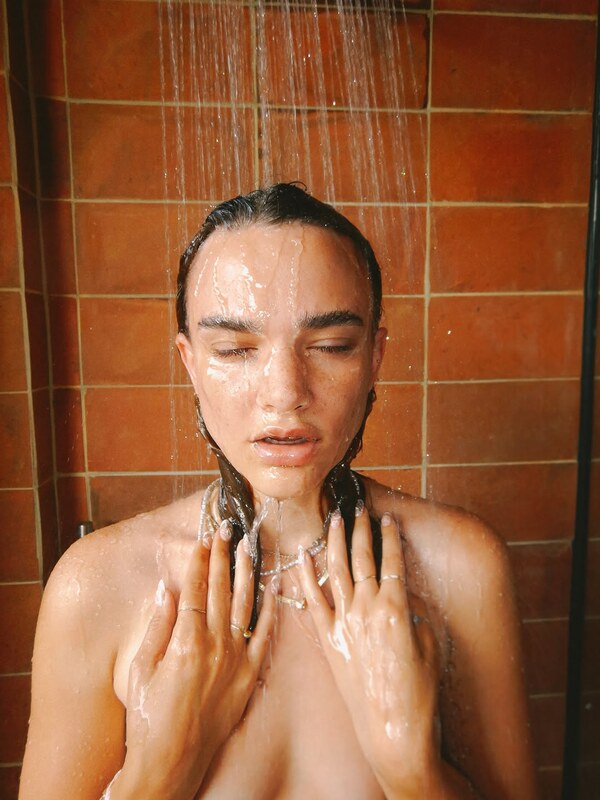 Devin Lee Thomas nude photo 10