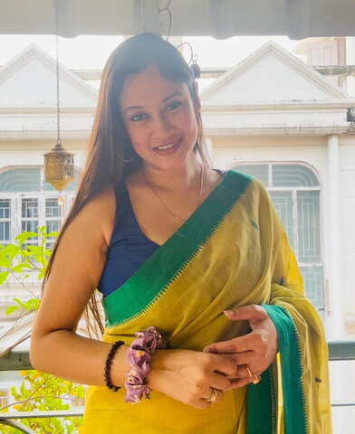 Devina Bose nude photo 13