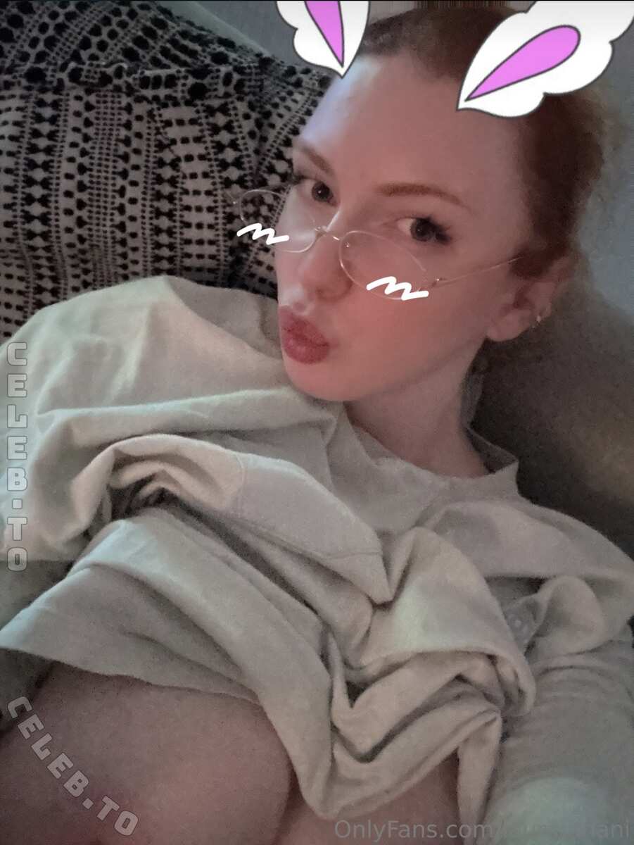Devine Kitty nude photo 2