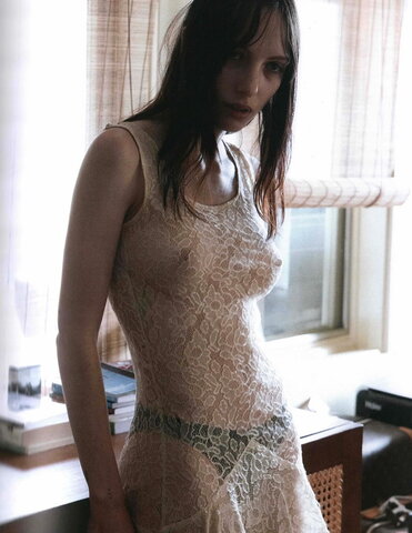 Devon Ross nude photo 16
