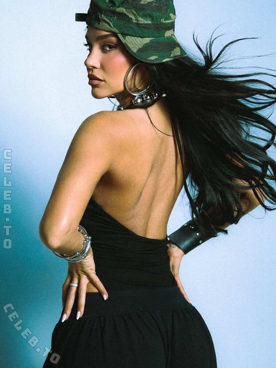 DhurataDora nude photo 8