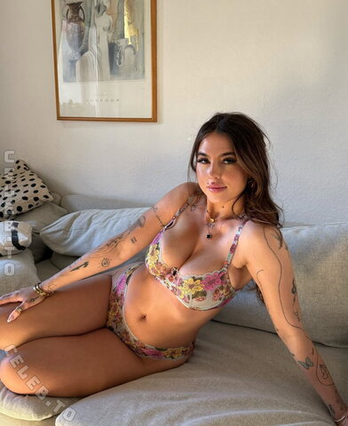 Diamondtearsx nude photo 56