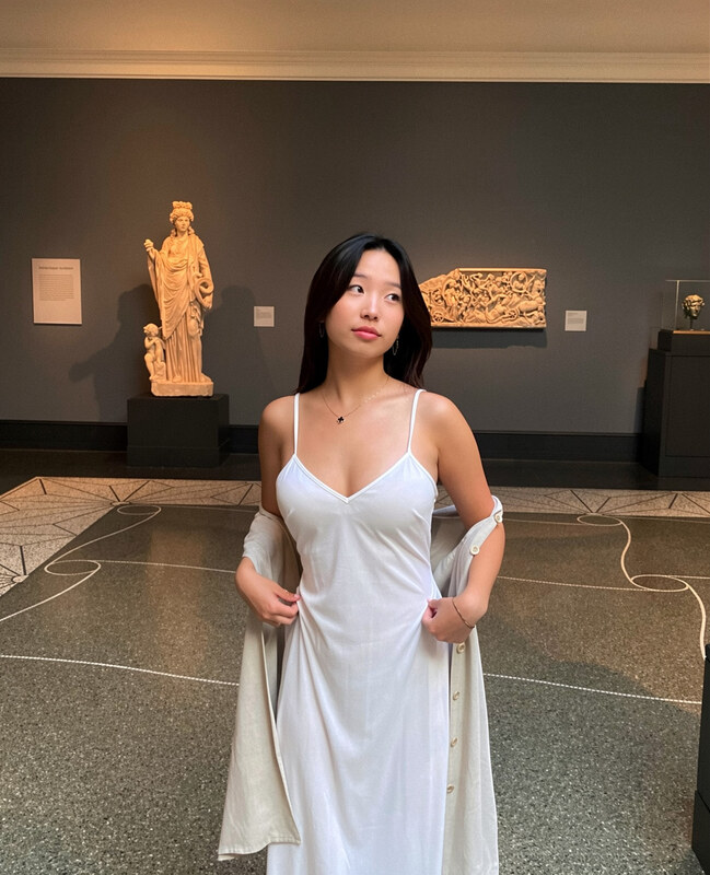 diana lee nude photo 3