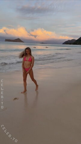 Diana Naborskaia nude photo 3