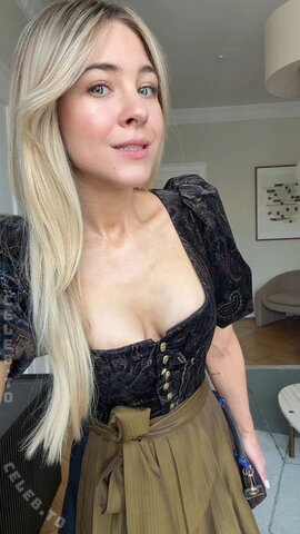 Diana zur Löwen nude photo 5