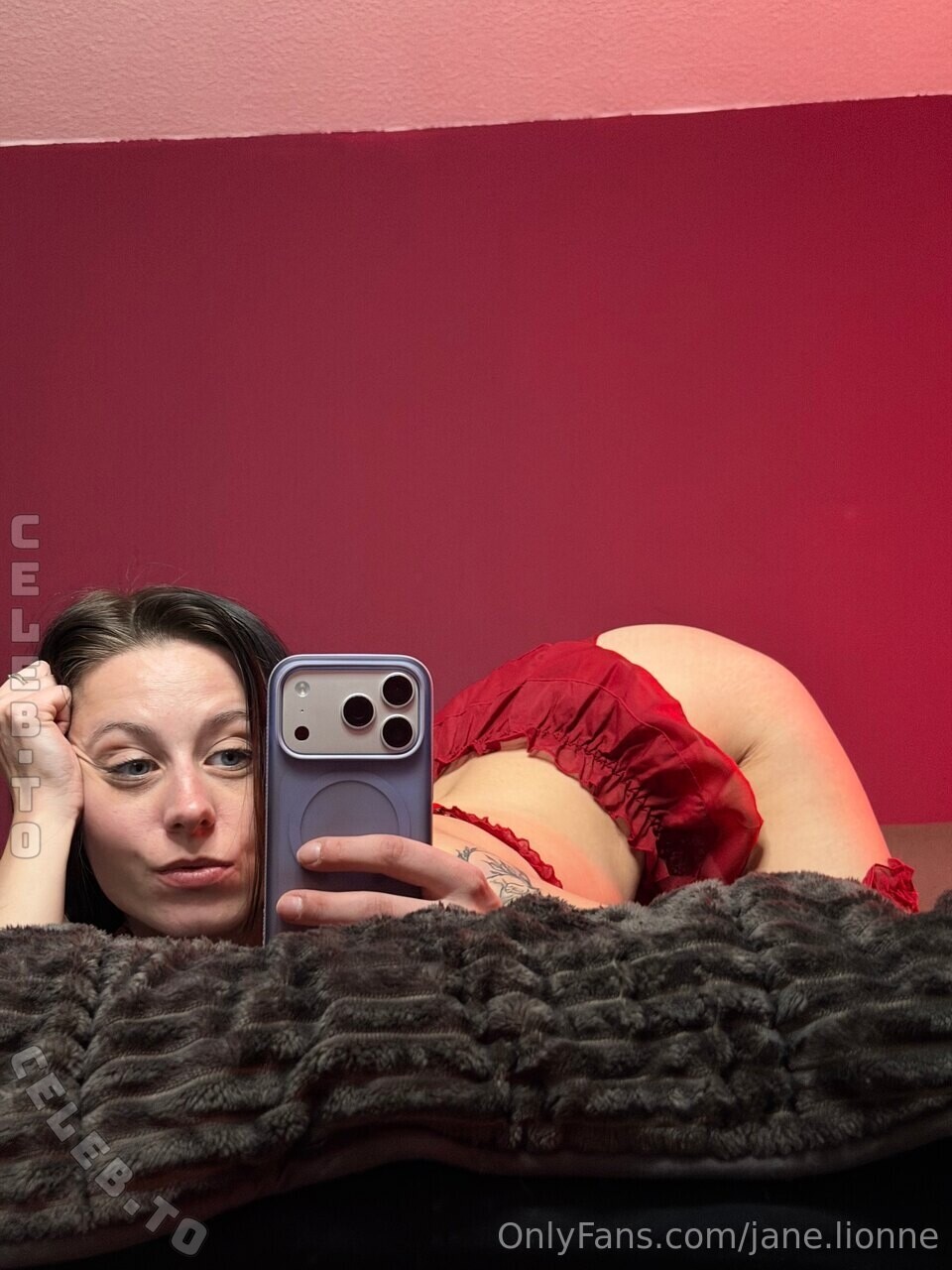 diana.wild.official nude photo 2