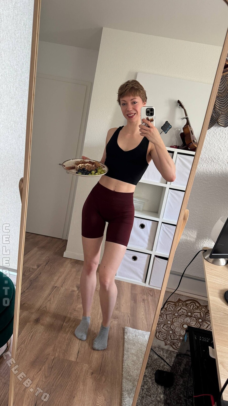 Die wilde Veganerin nude photo 4