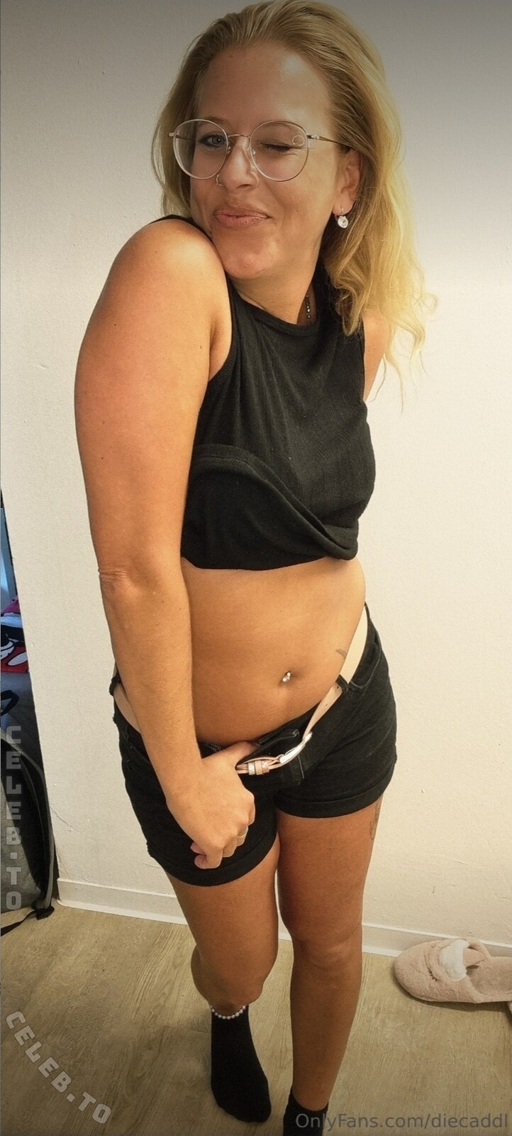 DieCaddl nude photo 5