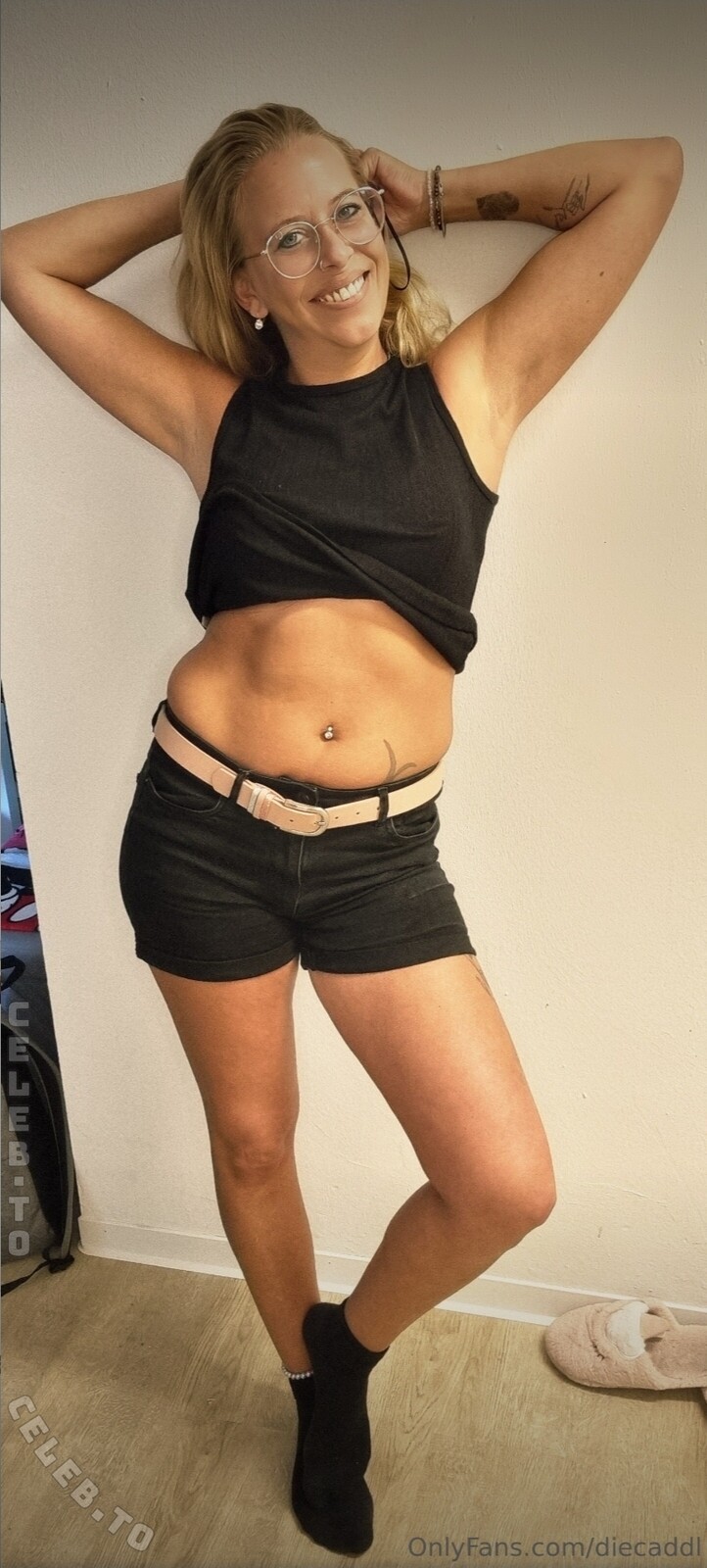 DieCaddl nude photo 6