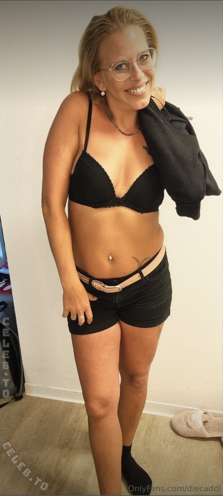 DieCaddl nude photo 14