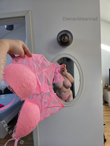 Dienaxkteanna nude photo 35