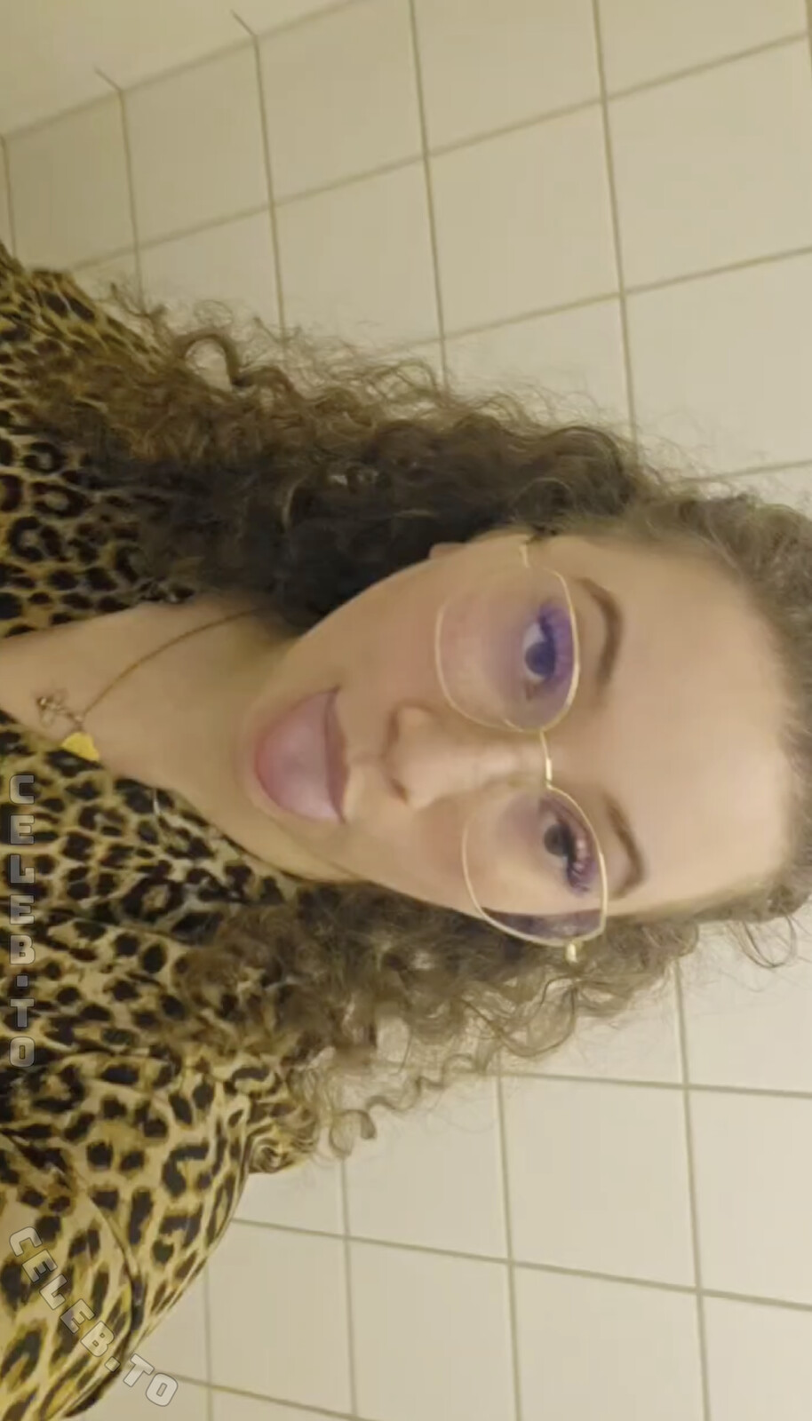 Dienaxkteanna nude photo 1