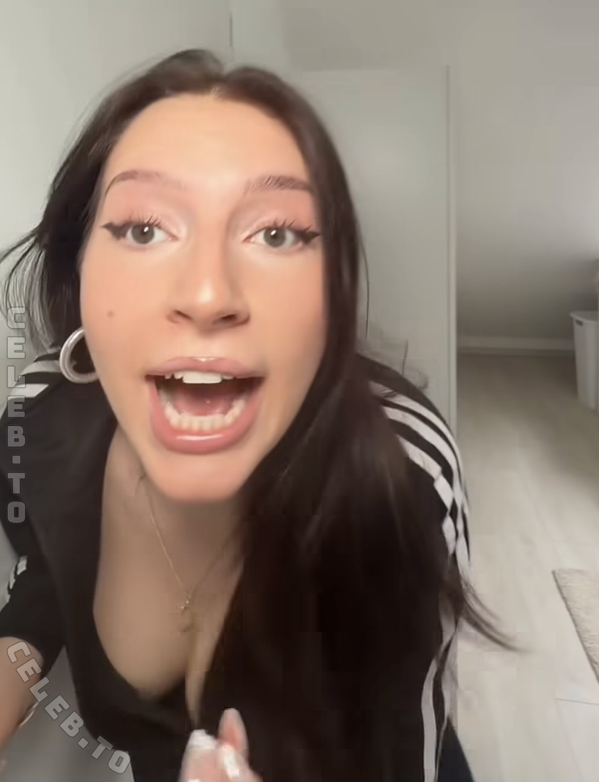 DieseJennii nude photo 8
