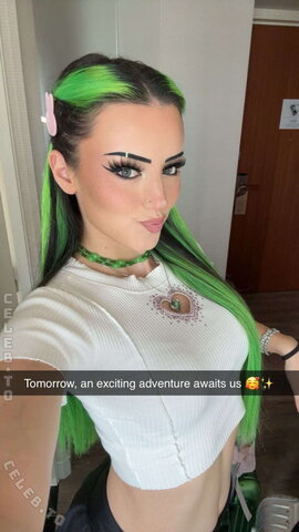 Dilaraa nude photo 19