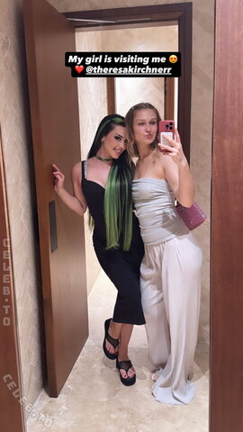 Dilaraa Hot (1 photo)
