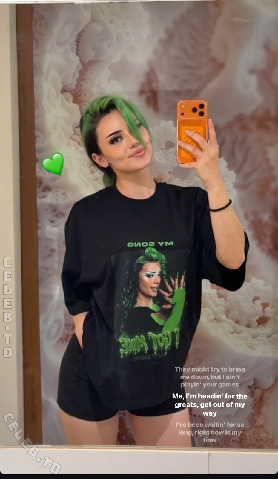 Dilaraa nude photo 1
