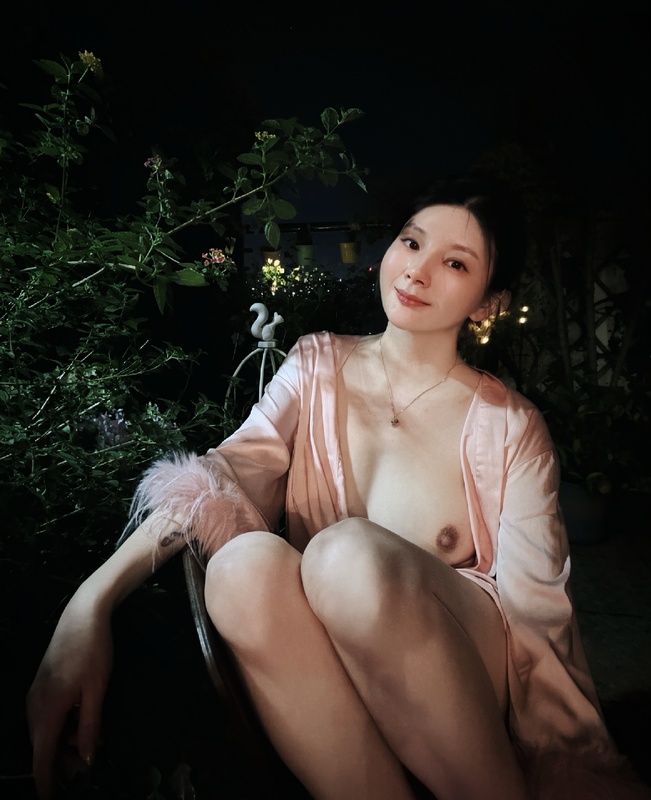 Ding1204 nude photo 8
