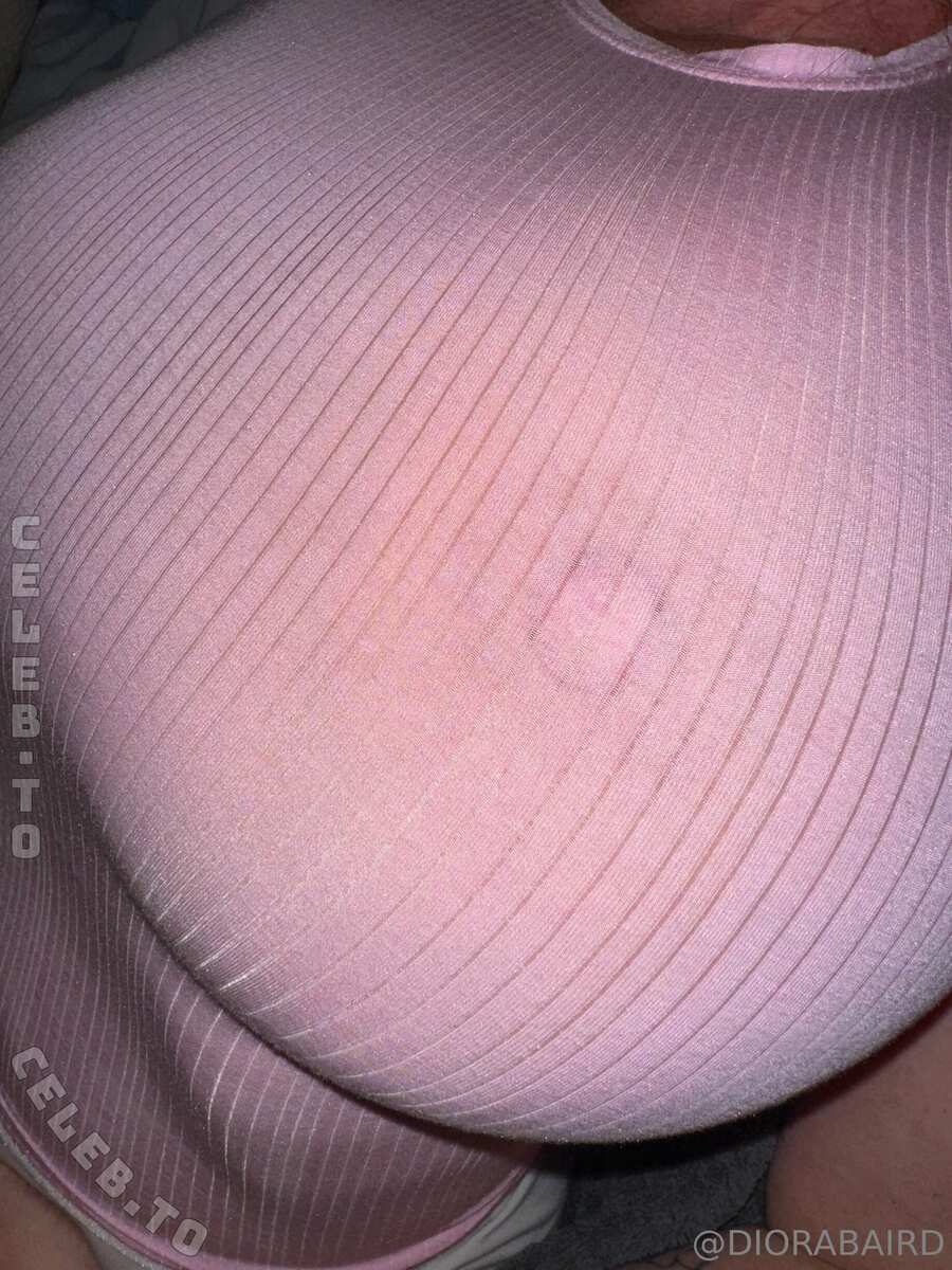 Diora Baird nude photo 5
