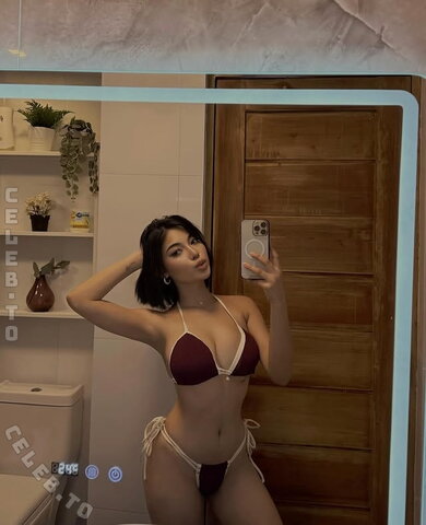 Divine Villareal nude photo 13