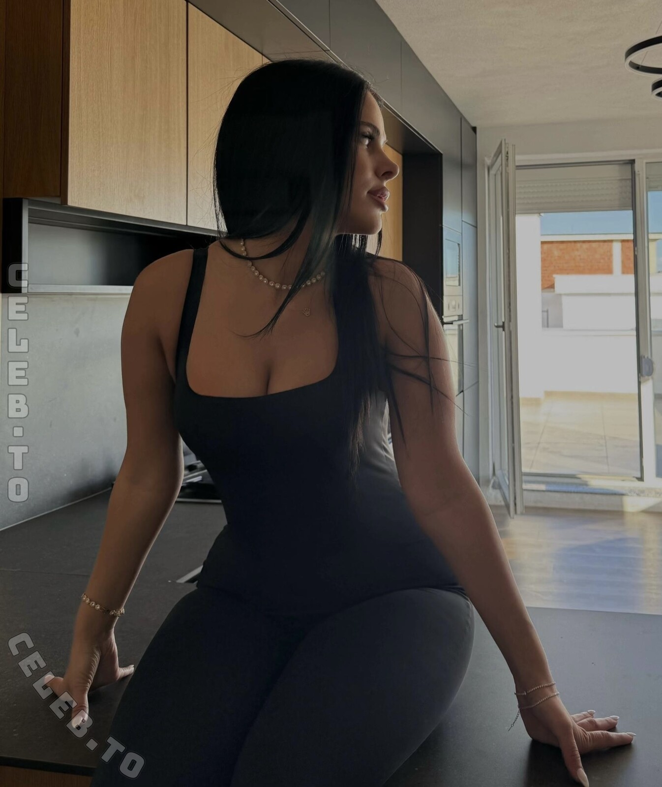 doloryva nude photo 2