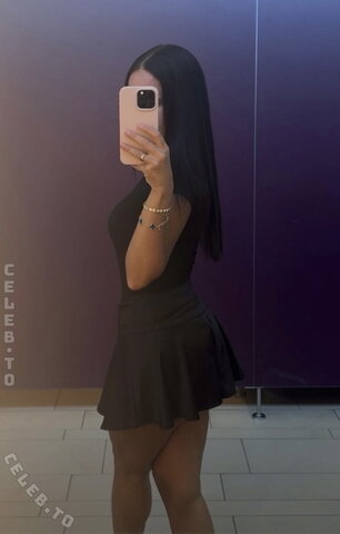 doloryva nude photo 14