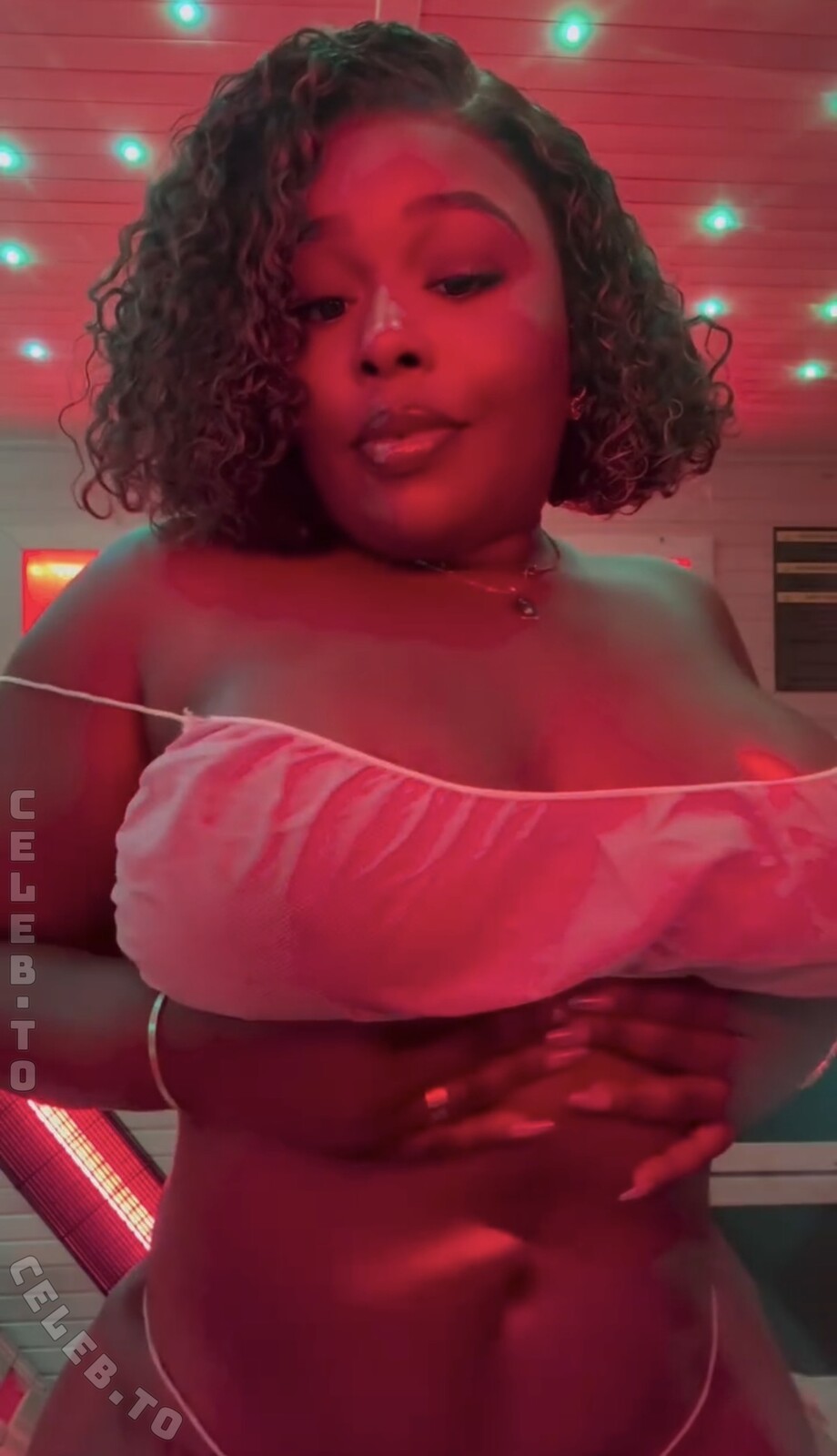 Dominique A. nude photo 1