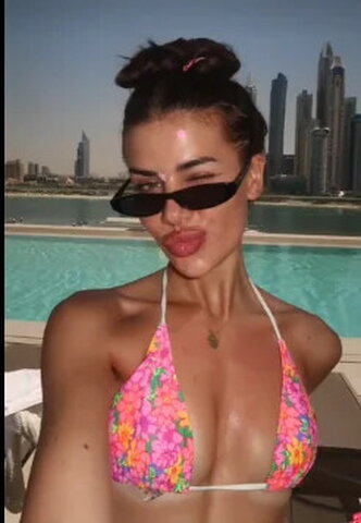 Dominique Alagia nude photo 23