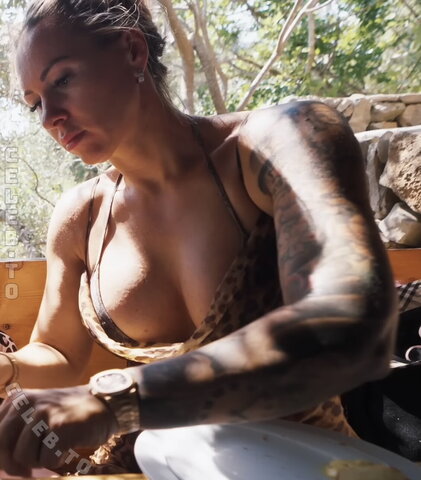 Dominique Eckerlin nude photo 11