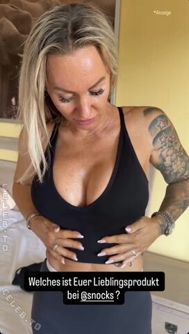 Dominique Eckerlin nude photo 21