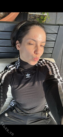 Domiziana nude photo 1