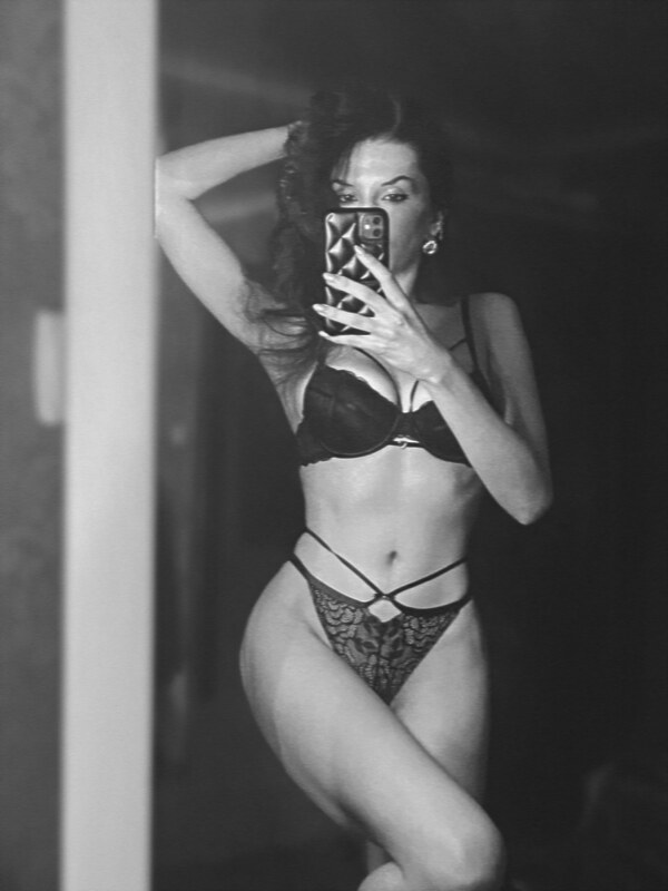 donnafetro nude photo 5