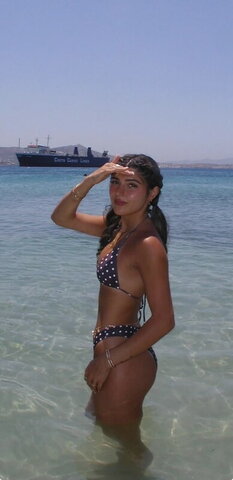 Donya Moshiri nude photo 49