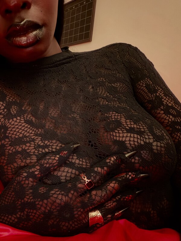 Doshadeng nude photo 4