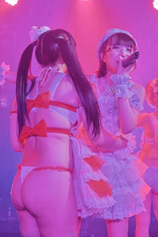 Dougenzaka 69 Idol Group nude photo 1
