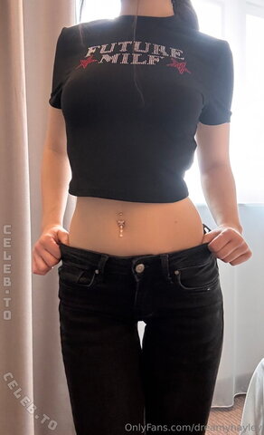Dreamyhayley nude photo 11