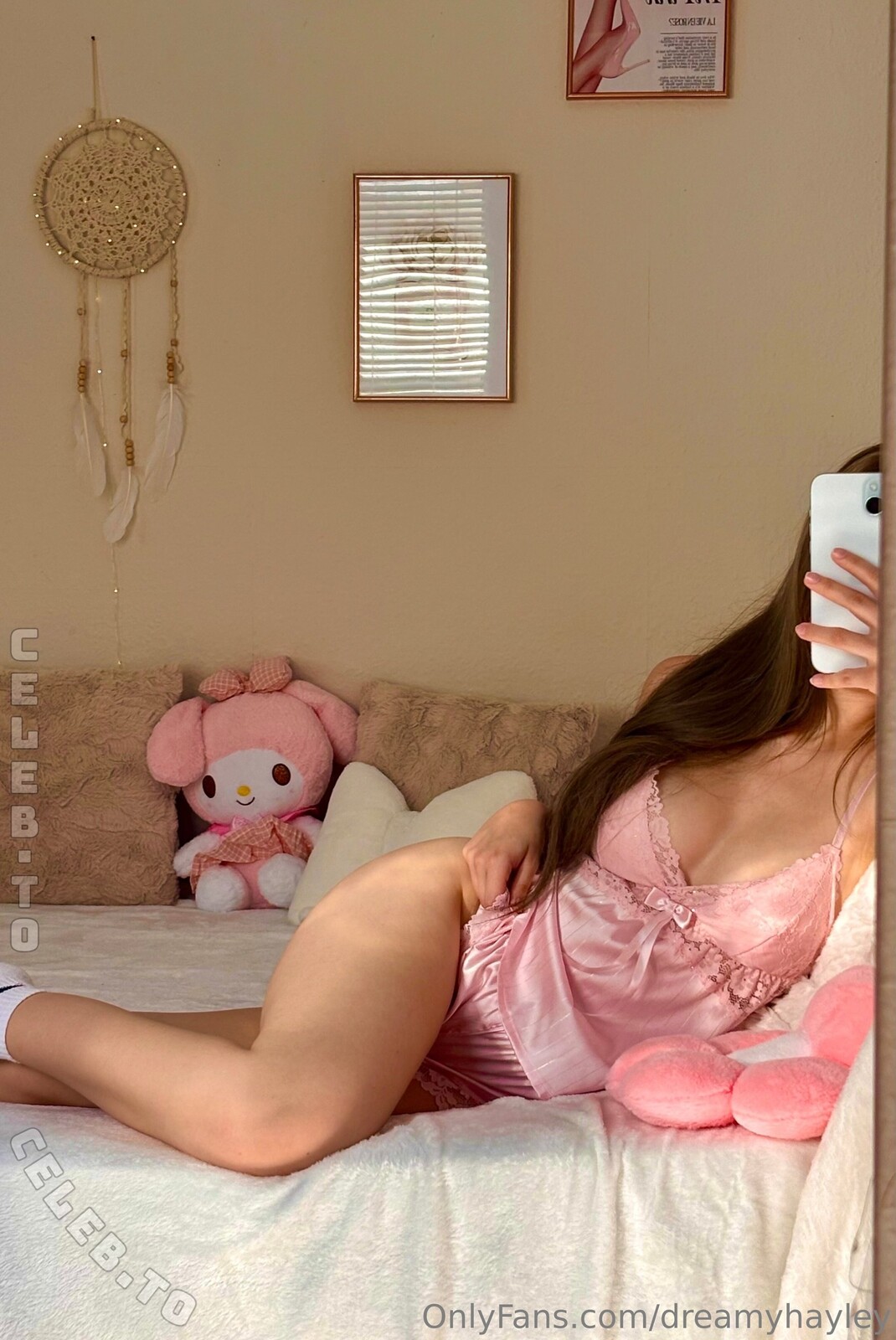 Dreamyhayley nude photo 2