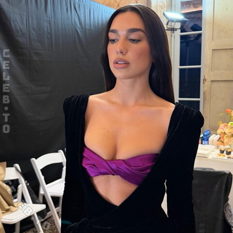 Dua Lipa nude