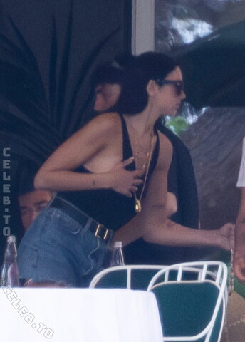 Dua Lipa - breakfast in Palermo, Italy 06/2026 # sideboob