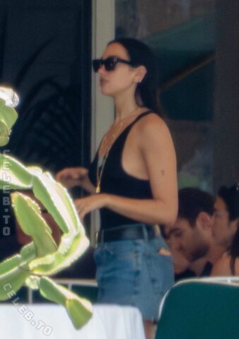 Dua Lipa nude photo 5