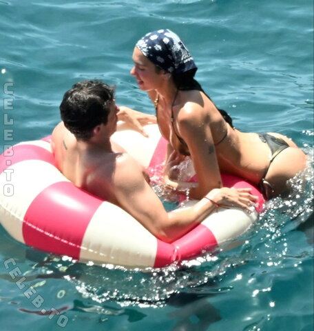 Dua Lipa nude photo 112