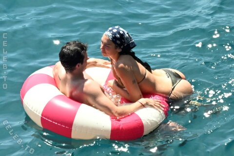 Dua Lipa photo 6