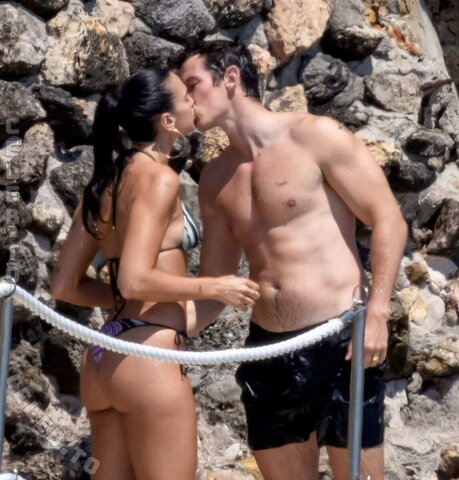 Dua Lipa nude photo 57