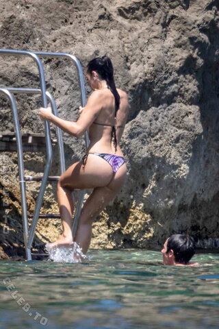 Dua Lipa nude photo 48