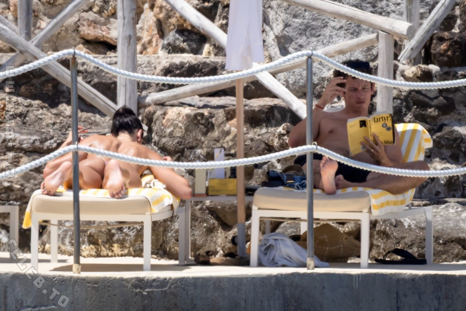 Dua Lipa nude photo 3