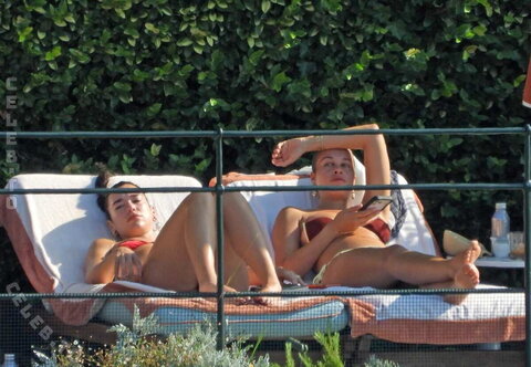 Dua Lipa nude photo 163